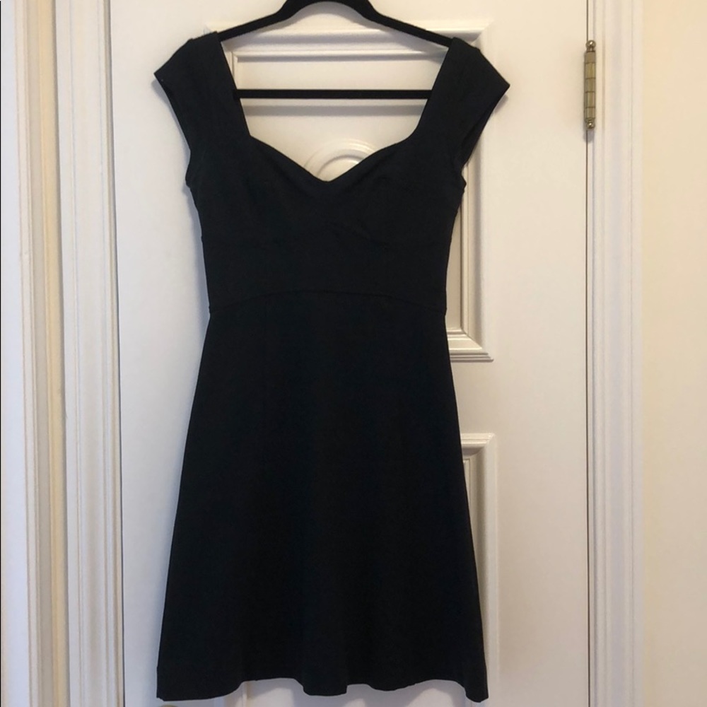 French Connection Flirty Black Cocktail Dress, sz4